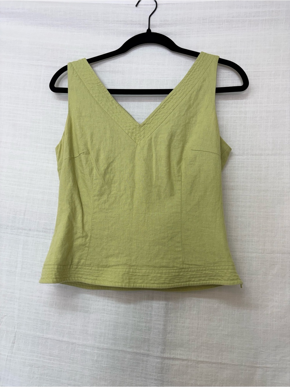 London Times Light Green V-Neck Camisole